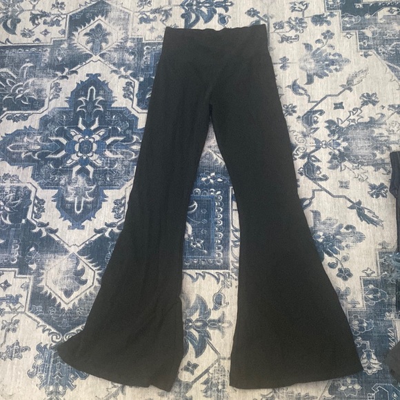 Brandy Melville Pants - Brandy Melville black flare leggings worn once